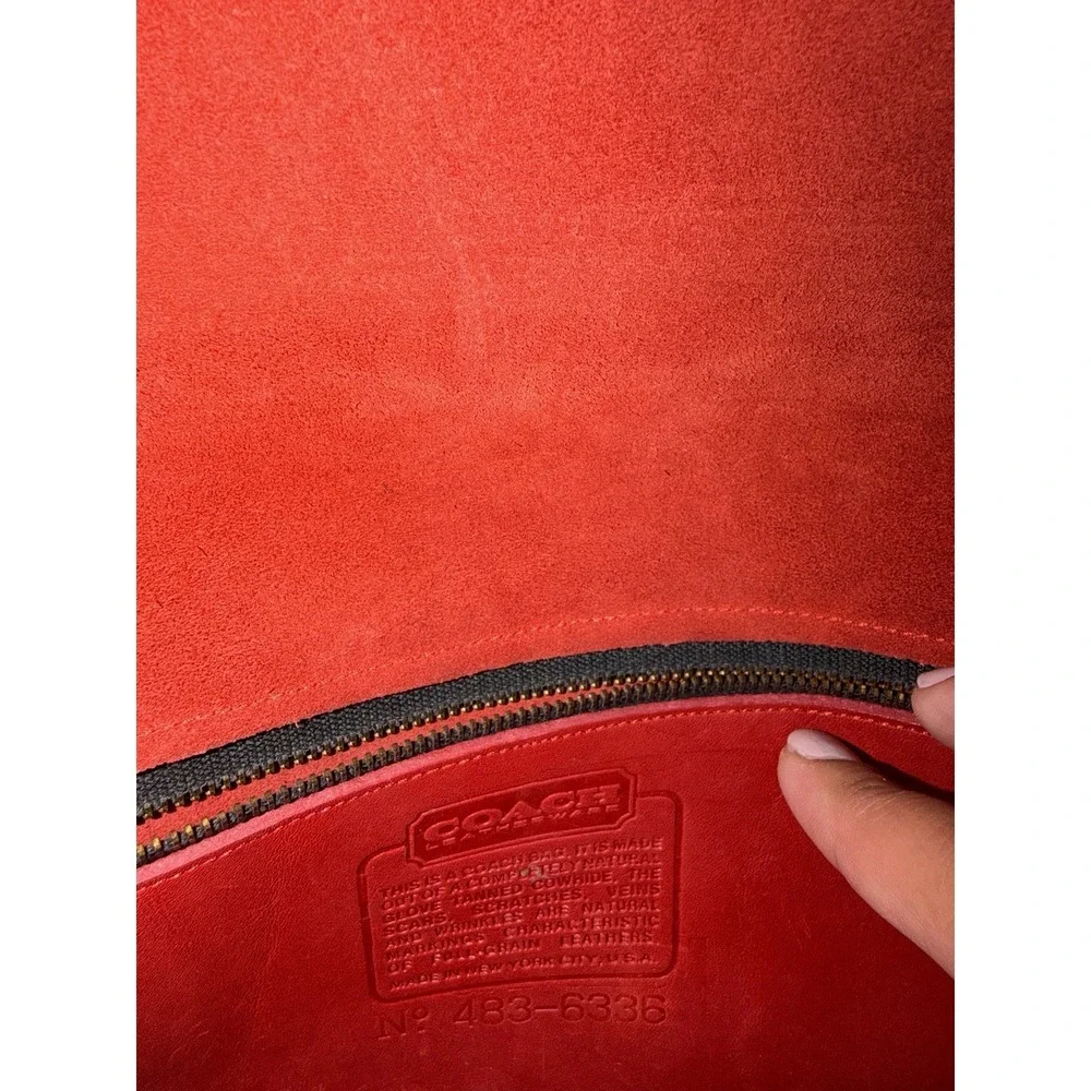 Vintage Red Dinky  Crossbody Coach Bag Made in New York City 80s‎ 6336 S